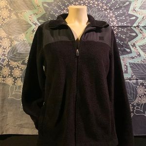 A fila jacket super nice condition worn a couple of times and great for fall